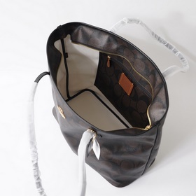 Оригинальная сумка COACH (Коуч) из кол