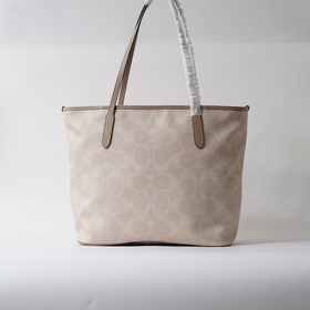 Оригинальная сумка COACH (Коуч) из кол