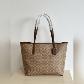 Оригинальная сумка-тоут Coach серии CV