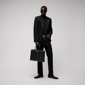 Коллекция «Generation Gucci» глубоко и