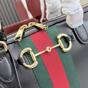 Поставляется в полной комплектации с о