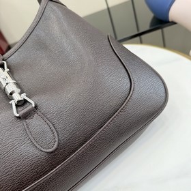 Поставляется в полной комплектации с о