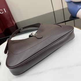 Поставляется в полной комплектации с о