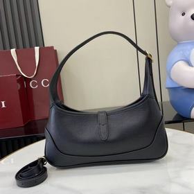 Новая коллекция Gucci, поставляемая в 