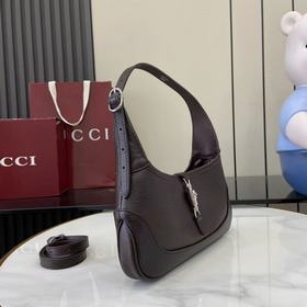 Новая коллекция Gucci, поставляемая в
