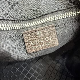 Поставляется в полной комплектации в о