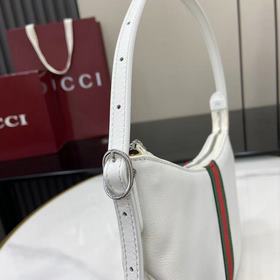 Новая коллекция Gucci, поставляемая в 