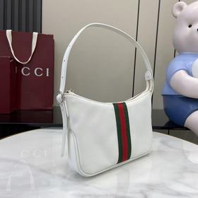 Новая коллекция Gucci, поставляемая в 
