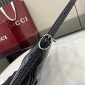 Новая коллекция Gucci, поставляемая в 