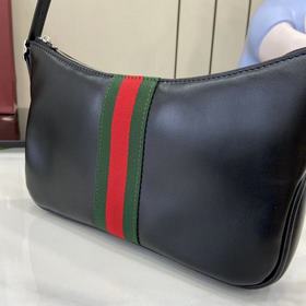 Новая коллекция Gucci, поставляемая в 