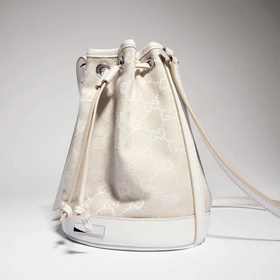 Коллекция «Generation Gucci» глубоко и