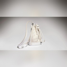 Коллекция «Generation Gucci» глубоко и
