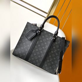 Эта сумка Sac Plat 24H, изготовленная