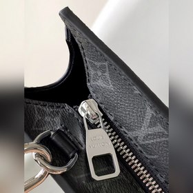 Эта сумка Sac Plat 24H, изготовленная 