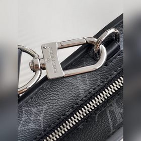 Эта сумка Sac Plat 24H, изготовленная 