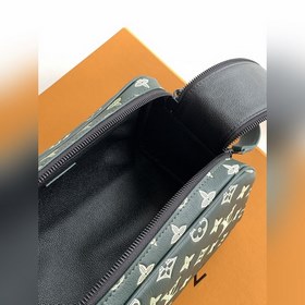 Модель «Dopp» серии «Premium» 163c01 с