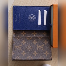 N00168 Этот классический чехол для п