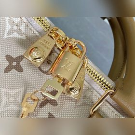 M29159 Эта классическая дорожная сумка