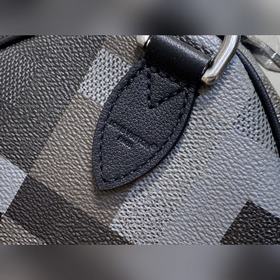 M28977, чёрная сумка Speedy с мотивом 
