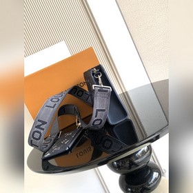 Сумка «Gaston Wearable Wallet» с дина