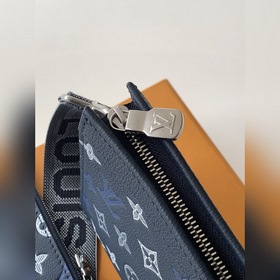 Сумка «Gaston Wearable Wallet» с дина
