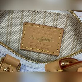 M28323 Синяя мини-сумка Sac Nano S eed