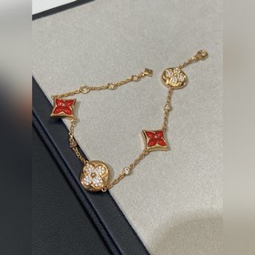 [Оригинальная модель] (в полной компл
