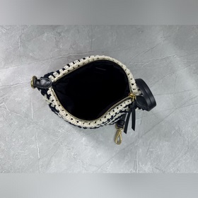 5NE841 Новая вязаная сумка для ланча, 