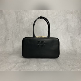 5BB172 — портфель M-серии нового разме