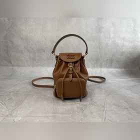 5BZ045 Новая модель мини-рюкзака MIU в