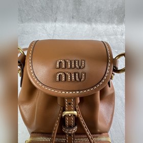 5BZ045 Новая модель мини-рюкзака MIU в