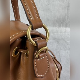 5BZ045 Новая модель мини-рюкзака MIU в
