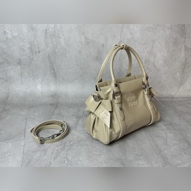5BA327 (цвет «молочный абрикос») [кож