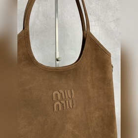 5BG231 Матовый коричневый MIUMI Кожана