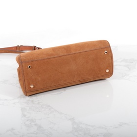 Средний размер 171502 TORY BURCH — но