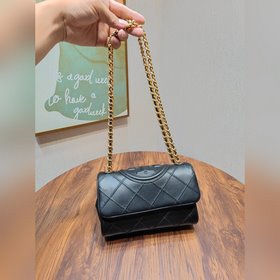 Артикул 740 TORY BURCH — сумка-брокер