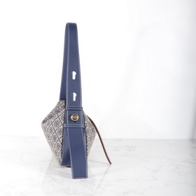 TORY BURCH ROMY T MONOGRAM — сумка чер