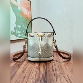 Артикул 1615. TORY BURCH Monogram — но
