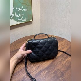 Артикул 232 TORY BURCH — сумочка Willa