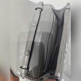 Мини-сумка Tory Burch Kira на цепочке,
