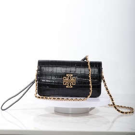 Tory Burch, сумочка-клатч с цепочкой B