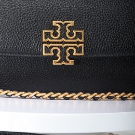 Tory Burch, сумочка Britten с цепочкой
