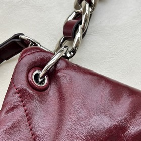 Tory Burch — небольшая сумка-клатч Kir