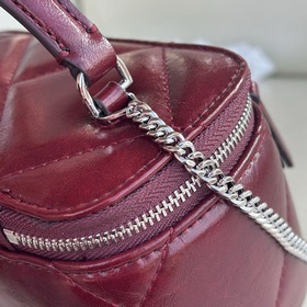 Сумка-косметичка Tory Burch Mini Kira 