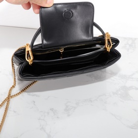 Tory Burch Kira 2026 — новая мини-сумк