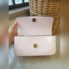 Tory Burch： знакомьтесь с новой сумкой