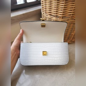 Tory Burch： каждый день знакомьтесь с