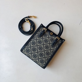 Сумка для нот TORY BURCH 87146 T MONOG