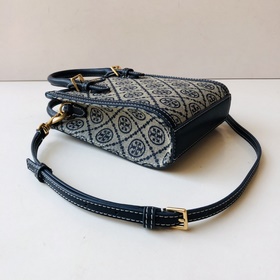 Сумка для нот TORY BURCH 87146 T MONOG