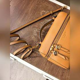 Сумка-коробка TORY BURCH модели 1923 г
